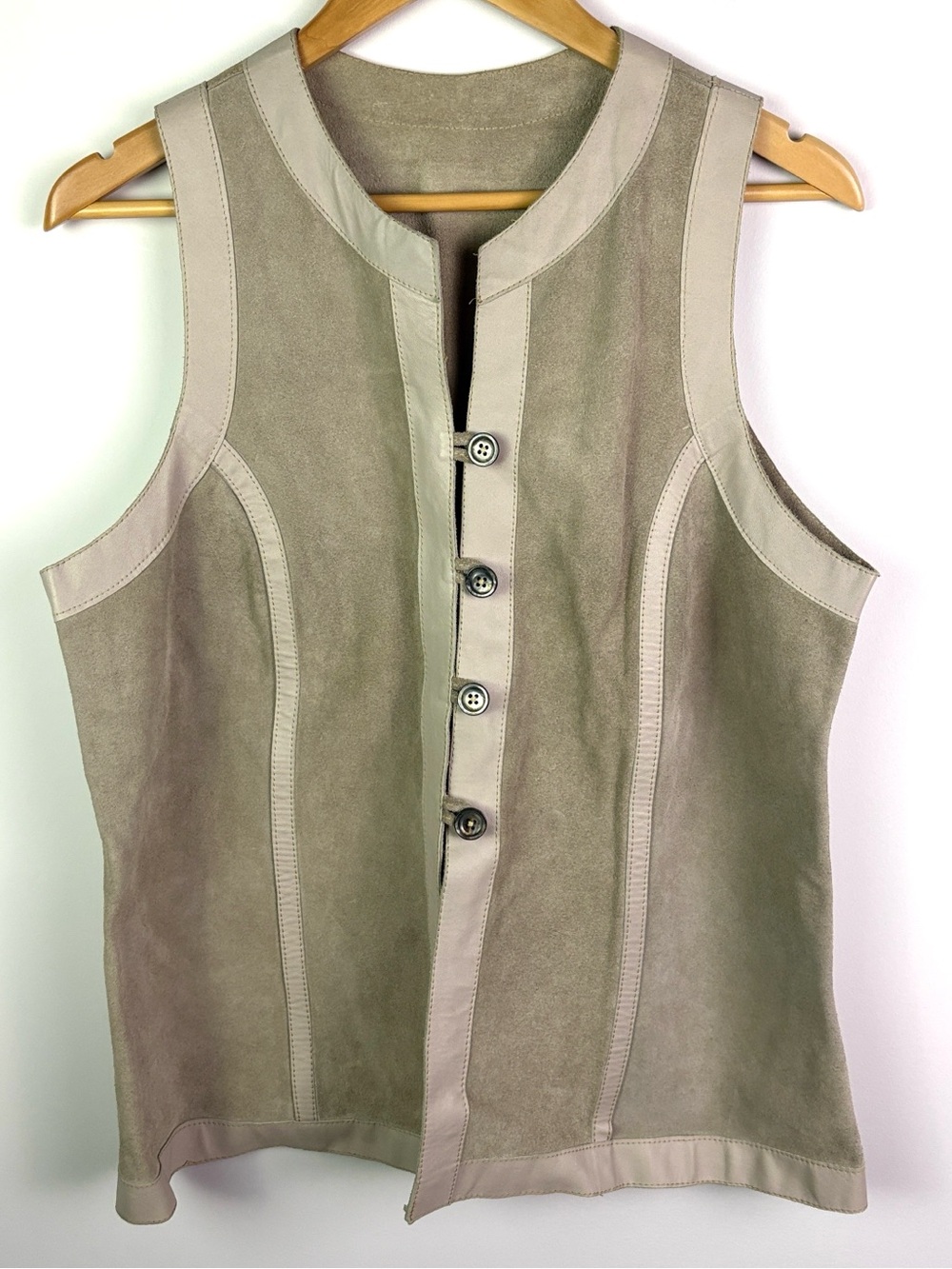Reversible Sleeveless Taupe Suede Button-Front Vest fits size M-L